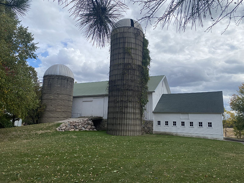 The Barn 1893, Hampshire IL white barn event venue